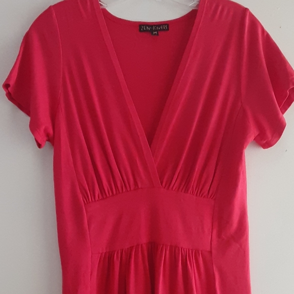 🆕️Zen-Knits Medium Red Short Sleeves VNeck Dress - Picture 4 of 10